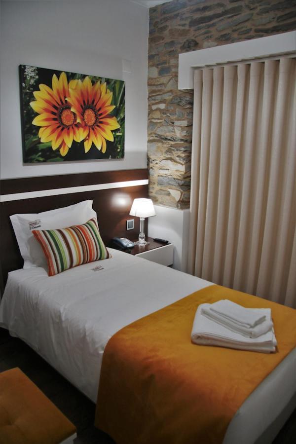 Bed and Breakfast O Casario Mirandela Esterno foto
