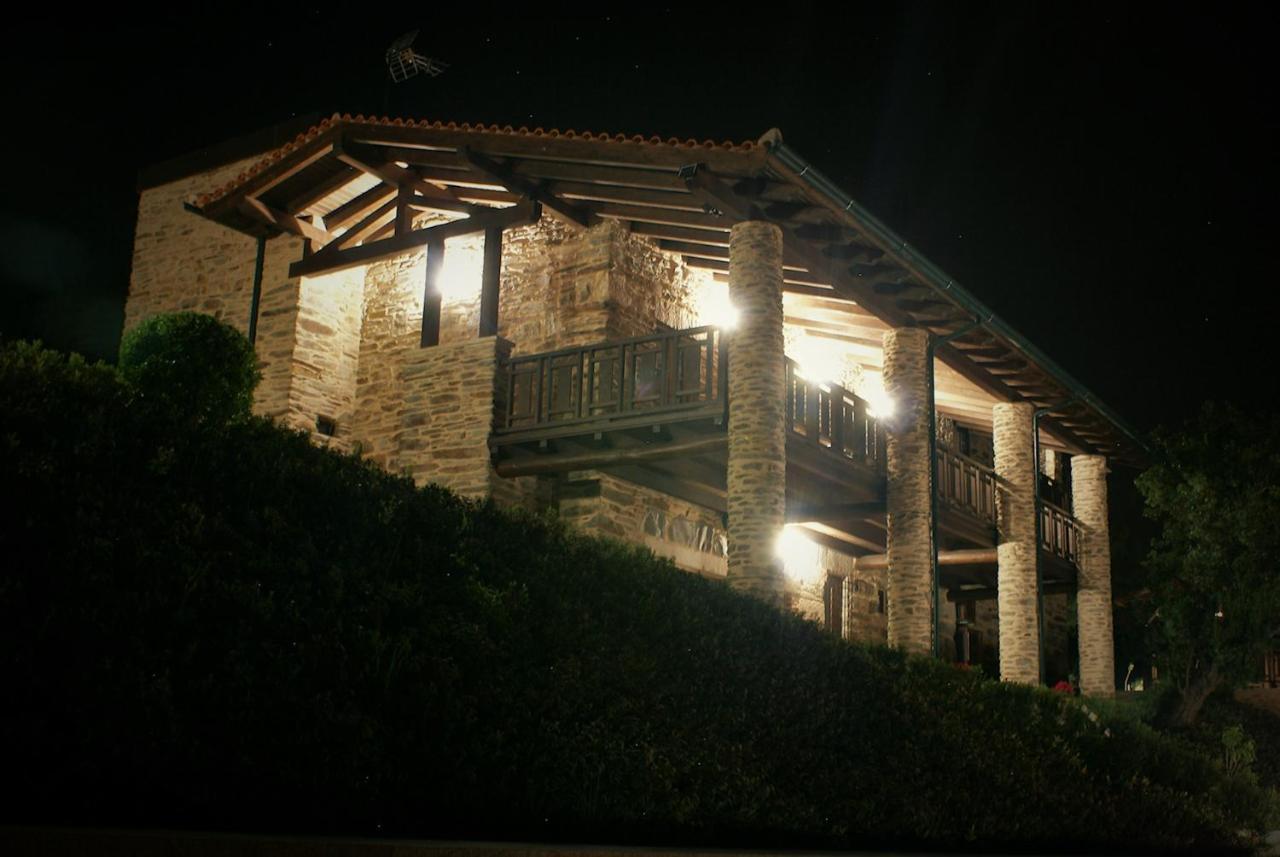 Bed and Breakfast O Casario Mirandela Esterno foto