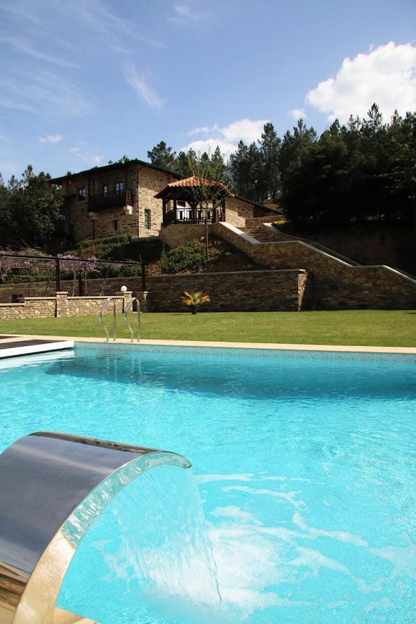 Bed and Breakfast O Casario Mirandela Esterno foto