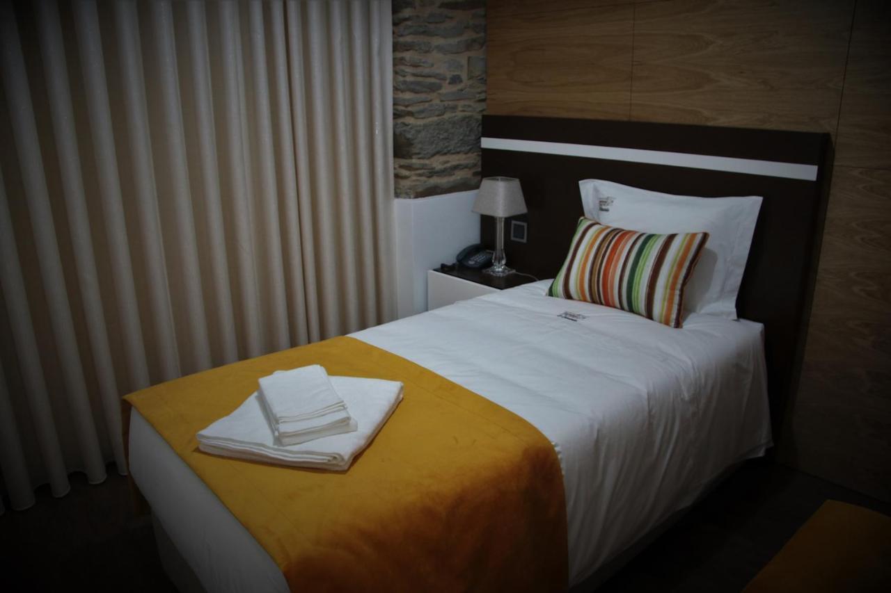 Bed and Breakfast O Casario Mirandela Esterno foto