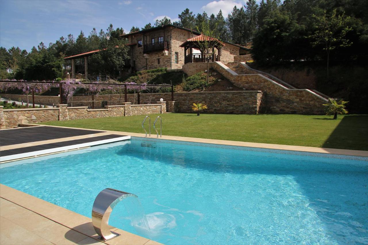 Bed and Breakfast O Casario Mirandela Esterno foto